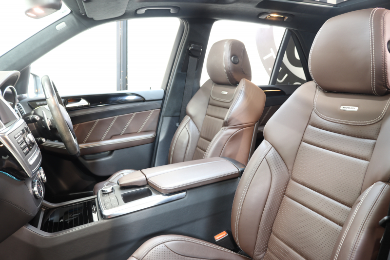 AMG Mクラス ML63 AMGﾊﾟﾌｫｰﾏﾝｽ&ﾃﾞｼﾞｰﾉｴｸｽｸﾙｰｼﾌﾞ&ﾚｰﾀﾞｰｾｰﾌﾃｨPKG　ｷｰﾚｽｺﾞｰ 茶本革 ﾍﾞﾝﾁﾚｰﾀｰ ﾊﾟﾉﾗﾏSR HDDﾅﾋﾞTV&ｷｬﾝｾﾗｰ harman/kardon 360ｶﾒﾗ PTS ｷｾﾉﾝ AMG専用装備&ﾁｭｰﾆﾝｸﾞ 7AT 希少色ﾊﾟﾗｼﾞｳﾑｼﾙﾊﾞ-　2年保証