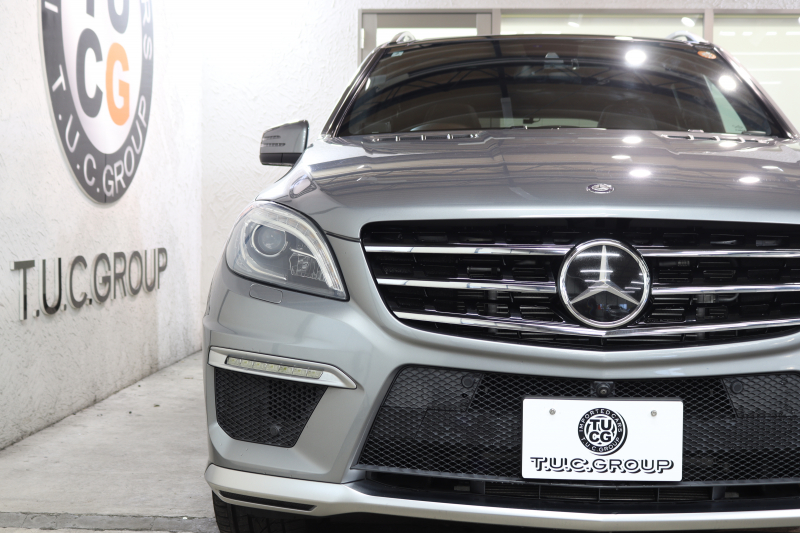 AMG Mクラス ML63 AMGﾊﾟﾌｫｰﾏﾝｽ&ﾃﾞｼﾞｰﾉｴｸｽｸﾙｰｼﾌﾞ&ﾚｰﾀﾞｰｾｰﾌﾃｨPKG　ｷｰﾚｽｺﾞｰ 茶本革 ﾍﾞﾝﾁﾚｰﾀｰ ﾊﾟﾉﾗﾏSR HDDﾅﾋﾞTV&ｷｬﾝｾﾗｰ harman/kardon 360ｶﾒﾗ PTS ｷｾﾉﾝ AMG専用装備&ﾁｭｰﾆﾝｸﾞ 7AT 希少色ﾊﾟﾗｼﾞｳﾑｼﾙﾊﾞ-　2年保証