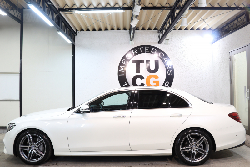 メルセデスベンツ Eクラス E200 AVG ｽﾎﾟｰﾂ ﾚｻﾞｰ&ﾚｰﾀﾞｰｾｰﾌﾃｨPKG　ｷｰﾚｽｺﾞｰ 黒本革 HDDﾅﾋﾞTV ｽﾏﾎ連携 ﾌﾞﾙﾒｽﾀｰ 360ｶﾒﾗ PTS LEDﾗｲﾄ 自動ﾄﾗﾝｸ AMGｴｱﾛ&19AW ﾀﾞｲﾅﾐｯｸS 9AT　2年保証