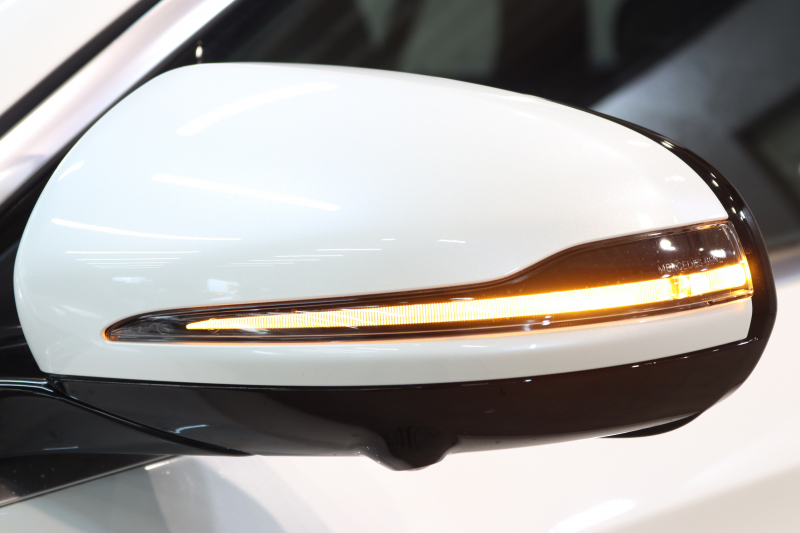 メルセデスベンツ Eクラス E220d ｽﾃｰｼｮﾝﾜｺﾞﾝ ｽﾎﾟｰﾂ AMGﾗｲﾝｲﾝﾃﾘｱ&ﾚｰﾀﾞｰｾｰﾌﾃｨPKG　ISG搭載 後期 MEｺﾈｸﾄ ｷｰﾚｽｺﾞｰ 黒本革 MBUXﾅﾋﾞTV&ARﾅﾋﾞ ｽﾏﾎ連携 360ｶﾒﾗ PTS LEDﾗｲﾄ 自動Rｹﾞｰﾄ ﾊﾝｽﾞﾌﾘｰA AMGｴｱﾛ&19AW ﾜｲﾔﾚｽ充電 9AT　2年保証 新車保証継承可