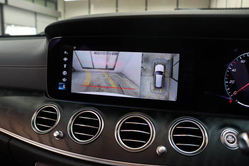 メルセデスベンツ Eクラス E220d ｽﾃｰｼｮﾝﾜｺﾞﾝ ｽﾎﾟｰﾂ AMGﾗｲﾝｲﾝﾃﾘｱ&ﾚｰﾀﾞｰｾｰﾌﾃｨPKG　ISG搭載 後期 MEｺﾈｸﾄ ｷｰﾚｽｺﾞｰ 黒本革 MBUXﾅﾋﾞTV&ARﾅﾋﾞ ｽﾏﾎ連携 360ｶﾒﾗ PTS LEDﾗｲﾄ 自動Rｹﾞｰﾄ ﾊﾝｽﾞﾌﾘｰA AMGｴｱﾛ&19AW ﾜｲﾔﾚｽ充電 9AT　2年保証 新車保証継承可