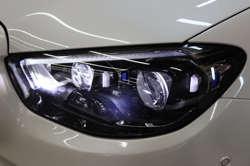 メルセデスベンツ Eクラス E220d ｽﾃｰｼｮﾝﾜｺﾞﾝ ｽﾎﾟｰﾂ AMGﾗｲﾝｲﾝﾃﾘｱ&ﾚｰﾀﾞｰｾｰﾌﾃｨPKG　ISG搭載 後期 MEｺﾈｸﾄ ｷｰﾚｽｺﾞｰ 黒本革 MBUXﾅﾋﾞTV&ARﾅﾋﾞ ｽﾏﾎ連携 360ｶﾒﾗ PTS LEDﾗｲﾄ 自動Rｹﾞｰﾄ ﾊﾝｽﾞﾌﾘｰA AMGｴｱﾛ&19AW ﾜｲﾔﾚｽ充電 9AT　2年保証 新車保証継承可