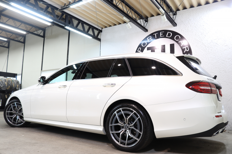 メルセデスベンツ Eクラス E220d ｽﾃｰｼｮﾝﾜｺﾞﾝ ｽﾎﾟｰﾂ AMGﾗｲﾝｲﾝﾃﾘｱ&ﾚｰﾀﾞｰｾｰﾌﾃｨPKG　ISG搭載 後期 MEｺﾈｸﾄ ｷｰﾚｽｺﾞｰ 黒本革 MBUXﾅﾋﾞTV&ARﾅﾋﾞ ｽﾏﾎ連携 360ｶﾒﾗ PTS LEDﾗｲﾄ 自動Rｹﾞｰﾄ ﾊﾝｽﾞﾌﾘｰA AMGｴｱﾛ&19AW ﾜｲﾔﾚｽ充電 9AT　2年保証 新車保証継承可