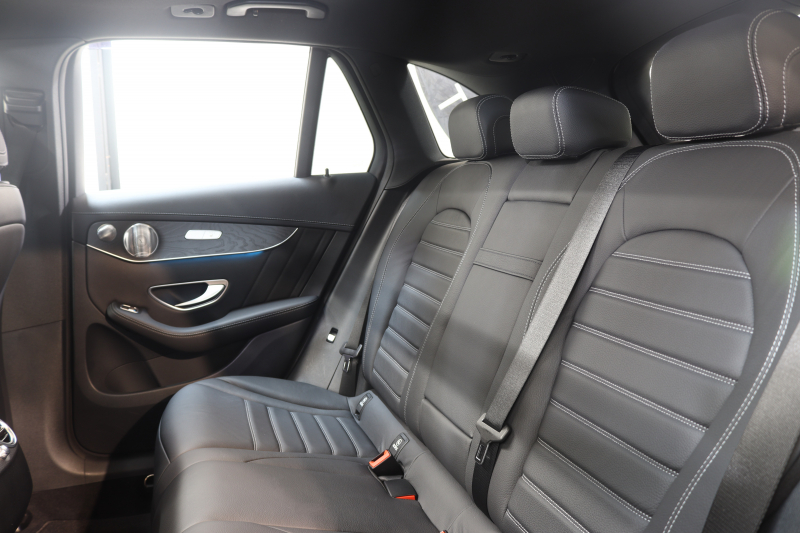 AMG GLC GLC43 4MATIC ﾚｻﾞｰｴｸｽｸﾙｰｼﾌﾞ&ﾅｲﾄ&ﾚｰﾀﾞｰｾｰﾌﾃｨPKG　ｷｰﾚｽｺﾞｰ 黒本革 ﾊﾟﾉﾗﾏSR HDDﾅﾋﾞTV&ｷｬﾝｾﾗｰ BT音楽 ﾌﾞﾙﾒｽﾀｰ 360ｶﾒﾗ PTS LEDﾗｲﾄ 自動Rｹﾞｰﾄ ﾊﾝｽﾞﾌﾘｰA AMG専用装備&ﾁｭｰﾆﾝｸﾞ 9AT　2年保証