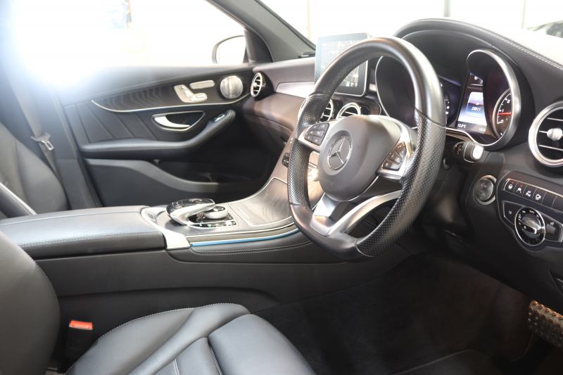 AMG GLC GLC43 4MATIC ﾚｻﾞｰｴｸｽｸﾙｰｼﾌﾞ&ﾅｲﾄ&ﾚｰﾀﾞｰｾｰﾌﾃｨPKG　ｷｰﾚｽｺﾞｰ 黒本革 ﾊﾟﾉﾗﾏSR HDDﾅﾋﾞTV&ｷｬﾝｾﾗｰ BT音楽 ﾌﾞﾙﾒｽﾀｰ 360ｶﾒﾗ PTS LEDﾗｲﾄ 自動Rｹﾞｰﾄ ﾊﾝｽﾞﾌﾘｰA AMG専用装備&ﾁｭｰﾆﾝｸﾞ 9AT　2年保証