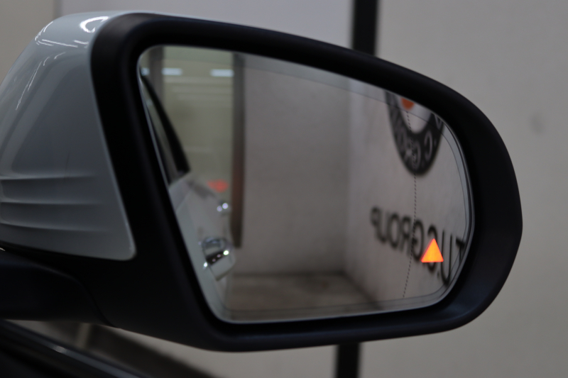 メルセデスベンツ Cクラス C200ｽﾃｰｼｮﾝﾜｺﾞﾝ AVG AMGﾗｲﾝ ﾚｻﾞｰｴｸｽｸﾙｰｼﾌﾞ&ﾚｰﾀﾞｰｾｰﾌﾃｨPKG　BSG搭載 後期 ｷｰﾚｽｺﾞｰ 赤本革 ﾊﾟﾉﾗﾏSR ﾍｯﾄﾞｱｯﾌﾟD HDDﾅﾋﾞTV ｽﾏﾎ連携 ﾌﾞﾙﾒｽﾀｰ ﾊﾞｯｸｶﾒﾗ PTS LEDﾗｲﾄ 自動Rｹﾞｰﾄ ﾊﾝｽﾞﾌﾘｰA AMGｴｱﾛ&18AW ｴｱｻｽ 9AT　2年保証