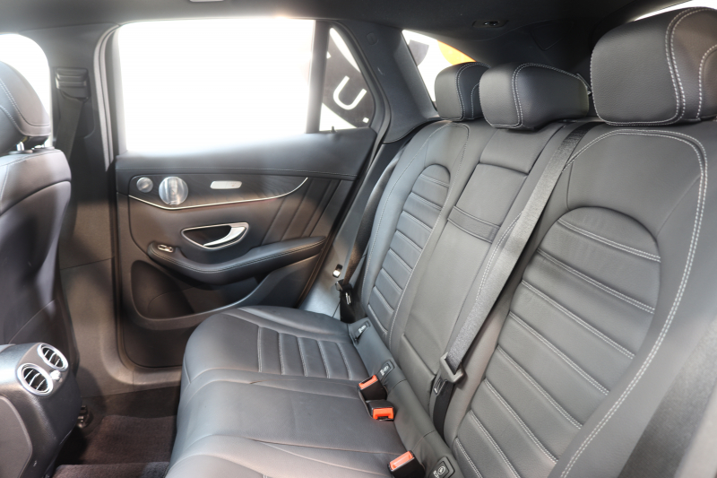 AMG GLC GLC43 4MATIC ﾚｻﾞｰｴｸｽｸﾙｰｼﾌﾞ&ﾅｲﾄ&ﾚｰﾀﾞｰｾｰﾌﾃｨPKG　ｷｰﾚｽｺﾞｰ 黒本革 ﾊﾟﾉﾗﾏSR ﾍｯﾄﾞｱｯﾌﾟD HDDﾅﾋﾞTV BT音楽 ﾌﾞﾙﾒｽﾀｰ 360ｶﾒﾗ PTS LEDﾗｲﾄ 自動Rｹﾞｰﾄ ﾊﾝｽﾞﾌﾘｰA AMG専用装備&ﾁｭｰﾆﾝｸﾞ 9AT　2年保証