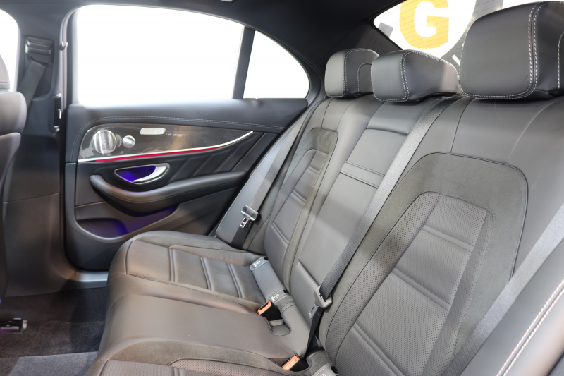 AMG Eクラス E53 4MATIC+ ｴｸｽｸﾙｰｼﾌﾞ&ﾚｰﾀﾞｰｾｰﾌﾃｨPKG　ISG搭載 後期 ｷｰﾚｽｺﾞｰ 黒本革 ﾍﾞﾝﾁﾚｰﾀｰ ﾊﾟﾉﾗﾏSR ﾍｯﾄﾞｱｯﾌﾟD MBUXﾅﾋﾞTV&ARﾅﾋﾞ ｽﾏﾎ連携 ﾌﾞﾙﾒｽﾀｰ 360ｶﾒﾗ PTS LEDﾗｲﾄ 自動ﾄﾗﾝｸ AMG専用装備&ﾁｭｰﾆﾝｸﾞ ﾜｲﾔﾚｽ充電 9AT　2年保証