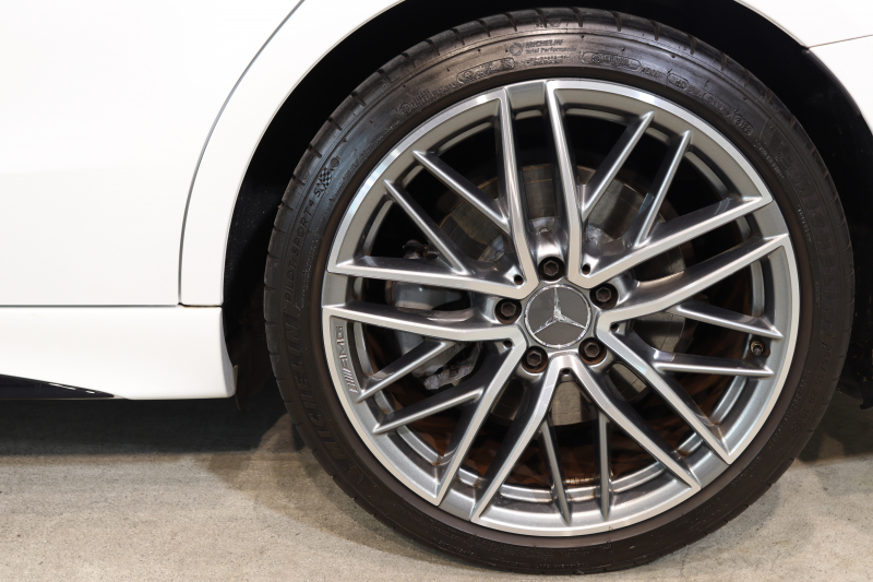 AMG Cクラス C43 4MATIC ｽﾃｰｼｮﾝﾜｺﾞﾝ ﾚｰﾀﾞｰｾｰﾌﾃｨPKG　BSG搭載 1ｵｰﾅｰ ｷｰﾚｽｺﾞｰ 黒本革 ﾍﾞﾝﾁﾚｰﾀｰ ﾊﾟﾉﾗﾏSR ﾍｯﾄﾞｱｯﾌﾟD MBUXﾅﾋﾞTV&ARﾅﾋﾞ ｽﾏﾎ連携 ﾌﾞﾙﾒｽﾀｰ 360ｶﾒﾗ PTS LEDﾗｲﾄ 自動ﾄﾗﾝｸ AMG専用装備&ﾁｭｰﾆﾝｸﾞﾀﾞｲﾅﾐｯｸS 9AT　2年保証