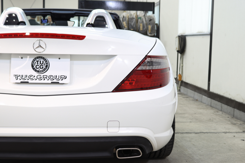 メルセデスベンツ SLKクラス SLK200 ﾄﾚﾝﾄﾞ+ AMGｽﾎﾟｰﾂ&ﾚｰﾀﾞｰｾｰﾌﾃｨPKG　後期型  黒本革 ｴｱｽｶｰﾌ ﾊﾞﾘｵR HDDﾅﾋﾞTV BT音楽 DSRC ｷｾﾉﾝ ｴｱｶﾞｲﾄﾞ AMGｴｱﾛ&18AW 9AT　2年保証