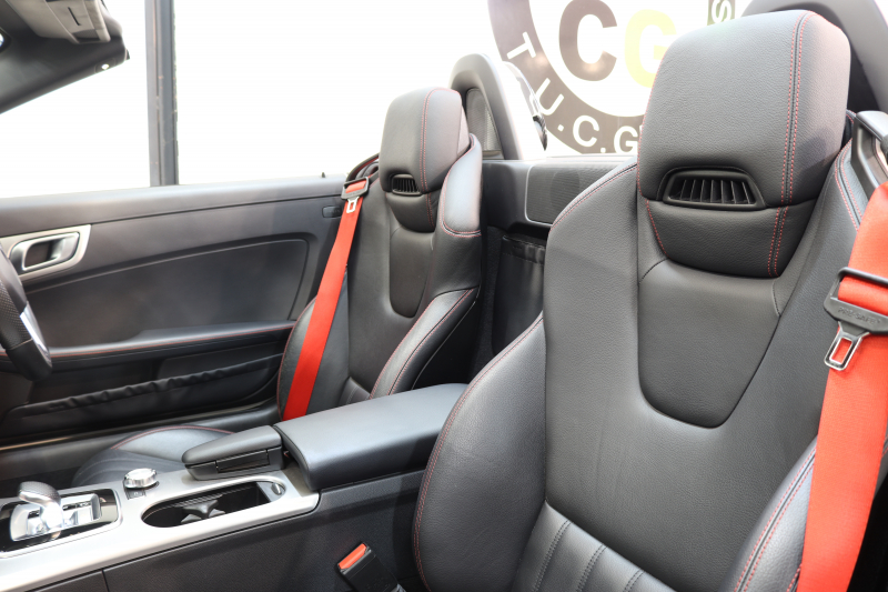 メルセデスベンツ SLKクラス SLK200 ﾄﾚﾝﾄﾞ+ AMGｽﾎﾟｰﾂ&ﾚｰﾀﾞｰｾｰﾌﾃｨPKG　後期型  黒本革 ｴｱｽｶｰﾌ ﾊﾞﾘｵR HDDﾅﾋﾞTV BT音楽 DSRC ｷｾﾉﾝ ｴｱｶﾞｲﾄﾞ AMGｴｱﾛ&18AW 9AT　2年保証