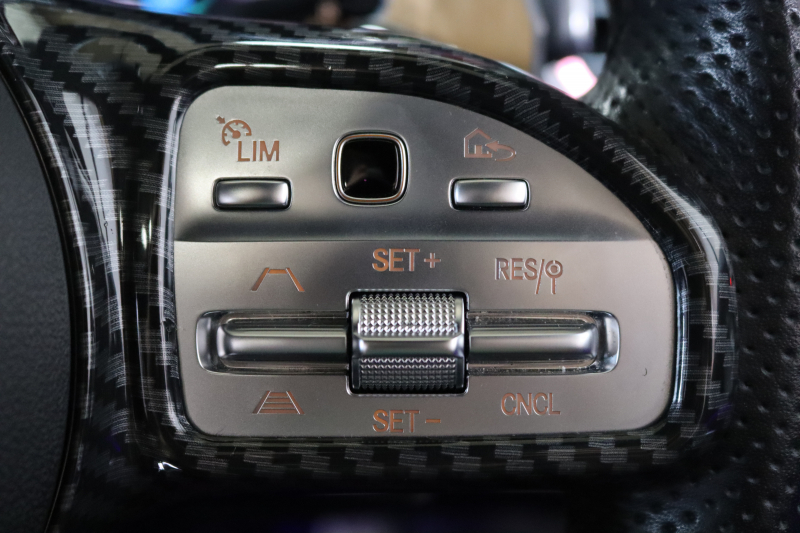 メルセデスベンツ Cクラス C200ｽﾃｰｼｮﾝﾜｺﾞﾝ AVG AMGﾗｲﾝ ﾚｻﾞｰｴｸｽｸﾙｰｼﾌﾞ&ﾚｰﾀﾞｰｾｰﾌﾃｨPKG　BSG搭載 後期 ｷｰﾚｽｺﾞｰ 黒本革 ﾊﾟﾉﾗﾏSR ﾍｯﾄﾞｱｯﾌﾟD HDDﾅﾋﾞTV ｽﾏﾎ連携 ﾌﾞﾙﾒｽﾀｰ ﾊﾞｯｸｶﾒﾗ PTS LEDﾗｲﾄ 自動Rｹﾞｰﾄ ﾊﾝｽﾞﾌﾘｰA AMGｴｱﾛ&18AW ｴｱｻｽ 9AT　2年保証