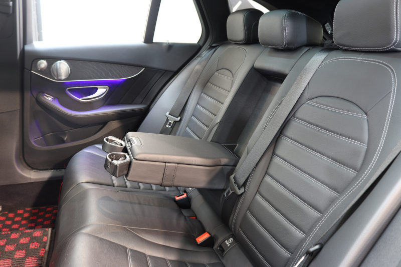 メルセデスベンツ Cクラス C200ｽﾃｰｼｮﾝﾜｺﾞﾝ AVG AMGﾗｲﾝ ﾚｻﾞｰｴｸｽｸﾙｰｼﾌﾞ&ﾚｰﾀﾞｰｾｰﾌﾃｨPKG　BSG搭載 後期 ｷｰﾚｽｺﾞｰ 黒本革 ﾊﾟﾉﾗﾏSR ﾍｯﾄﾞｱｯﾌﾟD HDDﾅﾋﾞTV ｽﾏﾎ連携 ﾌﾞﾙﾒｽﾀｰ ﾊﾞｯｸｶﾒﾗ PTS LEDﾗｲﾄ 自動Rｹﾞｰﾄ ﾊﾝｽﾞﾌﾘｰA AMGｴｱﾛ&18AW ｴｱｻｽ 9AT　2年保証