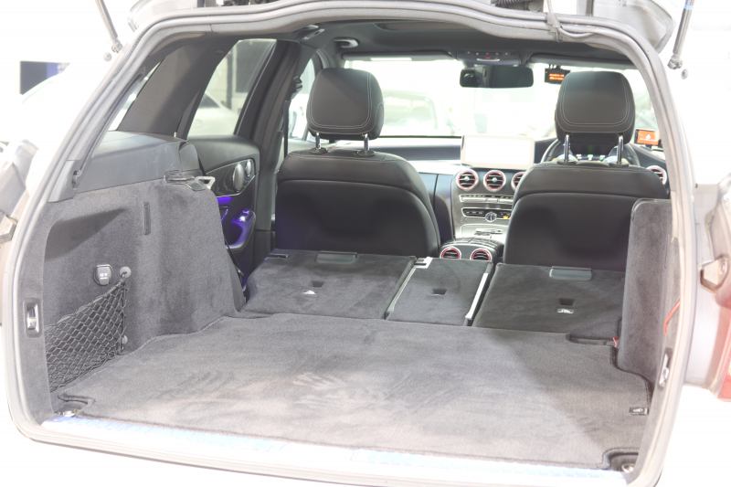 メルセデスベンツ Cクラス C200ｽﾃｰｼｮﾝﾜｺﾞﾝ AVG AMGﾗｲﾝ ﾚｻﾞｰｴｸｽｸﾙｰｼﾌﾞ&ﾚｰﾀﾞｰｾｰﾌﾃｨPKG　BSG搭載 後期 ｷｰﾚｽｺﾞｰ 黒本革 ﾊﾟﾉﾗﾏSR ﾍｯﾄﾞｱｯﾌﾟD HDDﾅﾋﾞTV ｽﾏﾎ連携 ﾌﾞﾙﾒｽﾀｰ ﾊﾞｯｸｶﾒﾗ PTS LEDﾗｲﾄ 自動Rｹﾞｰﾄ ﾊﾝｽﾞﾌﾘｰA AMGｴｱﾛ&18AW ｴｱｻｽ 9AT　2年保証