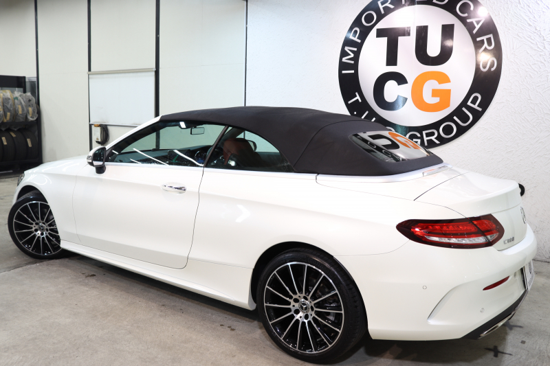 メルセデスベンツ Cクラス C180ｶﾌﾞﾘｵﾚ ｽﾎﾟｰﾂ ﾚｻﾞｰｴｸｽｸﾙｰｼﾌﾞ&ﾚｰﾀﾞｰｾｰﾌﾃｨPKG　後期 1ｵｰﾅｰ MEｺﾈｸﾄ ｷｰﾚｽｺﾞｰ 赤本革 ﾍｯﾄﾞｱｯﾌﾟD HDDﾅﾋﾞTV ｽﾏﾎ連携 ﾊﾞｯｸｶﾒﾗ PTS LEDﾗｲﾄ AMGｴｱﾛ&19AW ｴｱｻｽ 黒幌 9AT　2年保証