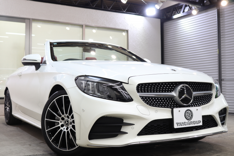 メルセデスベンツ Cクラス C180ｶﾌﾞﾘｵﾚ ｽﾎﾟｰﾂ ﾚｻﾞｰｴｸｽｸﾙｰｼﾌﾞ&ﾚｰﾀﾞｰｾｰﾌﾃｨPKG　後期 1ｵｰﾅｰ MEｺﾈｸﾄ ｷｰﾚｽｺﾞｰ 赤本革 ﾍｯﾄﾞｱｯﾌﾟD HDDﾅﾋﾞTV ｽﾏﾎ連携 ﾊﾞｯｸｶﾒﾗ PTS LEDﾗｲﾄ AMGｴｱﾛ&19AW ｴｱｻｽ 黒幌 9AT　2年保証