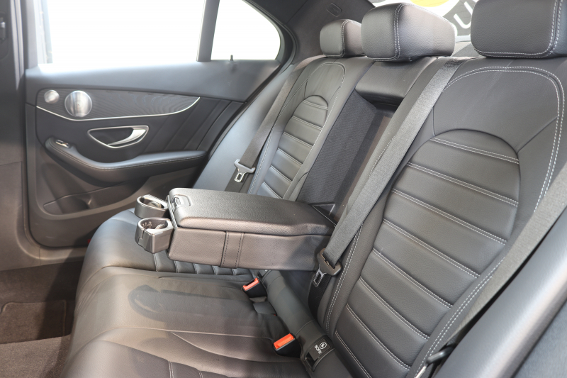 メルセデスベンツ Cクラス C200 AVG AMGﾗｲﾝ ﾚｻﾞｰｴｸｽｸﾙｰｼﾌﾞ&ﾚｰﾀﾞｰｾｰﾌﾃｨPKG　BSG搭載 後期 1ｵｰﾅｰ MEｺﾈｸﾄ ｷｰﾚｽｺﾞｰ 黒本革 ﾍｯﾄﾞｱｯﾌﾟD HDDﾅﾋﾞTV ｽﾏﾎ連携 ﾌﾞﾙﾒｽﾀｰ ﾊﾞｯｸｶﾒﾗ PTS LEDﾗｲﾄ 自動ﾄﾗﾝｸ ﾊﾝｽﾞﾌﾘｰA AMGｴｱﾛ&18AW ｴｱｻｽ 9AT　2年保証