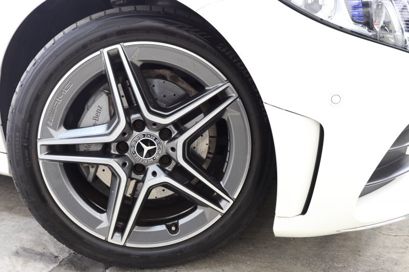 メルセデスベンツ Cクラス C200 AVG AMGﾗｲﾝ ﾚｻﾞｰｴｸｽｸﾙｰｼﾌﾞ&ﾚｰﾀﾞｰｾｰﾌﾃｨPKG　BSG搭載 後期 1ｵｰﾅｰ MEｺﾈｸﾄ ｷｰﾚｽｺﾞｰ 黒本革 ﾍｯﾄﾞｱｯﾌﾟD HDDﾅﾋﾞTV ｽﾏﾎ連携 ﾌﾞﾙﾒｽﾀｰ ﾊﾞｯｸｶﾒﾗ PTS LEDﾗｲﾄ 自動ﾄﾗﾝｸ ﾊﾝｽﾞﾌﾘｰA AMGｴｱﾛ&18AW ｴｱｻｽ 9AT　2年保証