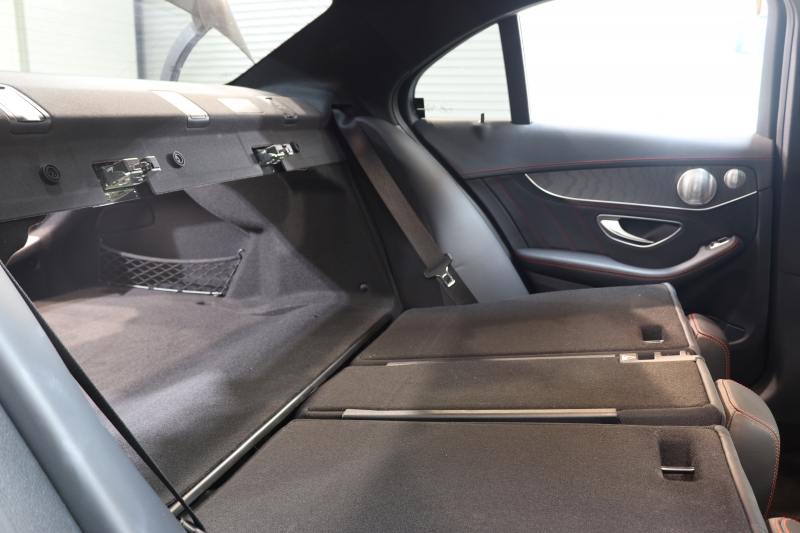 AMG Cクラス C63 ｴｸｽｸﾙｰｼﾌﾞ&ﾚｰﾀﾞｰｾｰﾌﾃｨPKG　1ｵｰﾅｰ ｷｰﾚｽｺﾞｰ 黒/赤本革 ﾍｯﾄﾞｱｯﾌﾟD HDDﾅﾋﾞTV BT音楽 ﾌﾞﾙﾒｽﾀｰ ﾊﾞｯｸｶﾒﾗ PTS LEDﾗｲﾄ 自動ﾄﾗﾝｸ ﾊﾝｽﾞﾌﾘｰA AMG専用装備&ﾁｭｰﾆﾝｸﾞﾀﾞｲﾅﾐｯｸS 7AT　2年保証