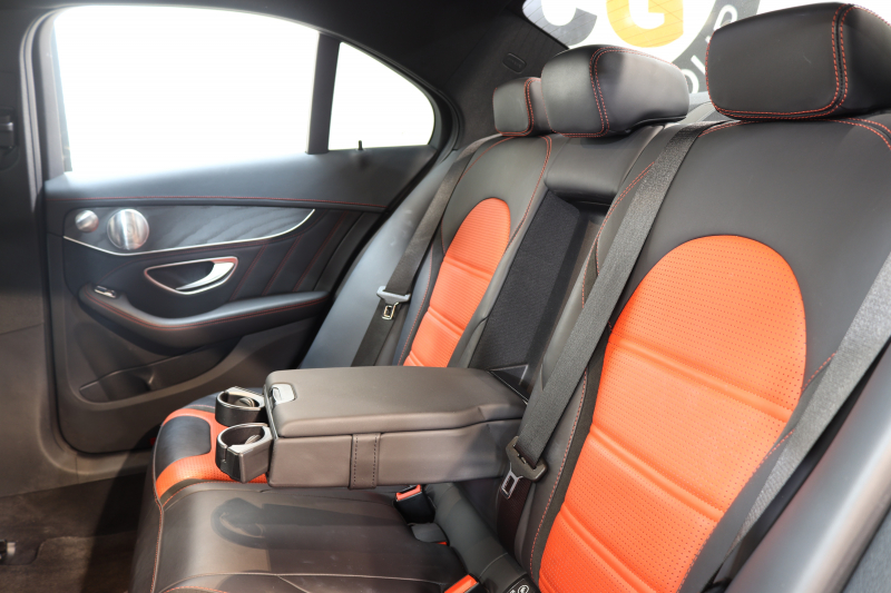 AMG Cクラス C63 ｴｸｽｸﾙｰｼﾌﾞ&ﾚｰﾀﾞｰｾｰﾌﾃｨPKG　1ｵｰﾅｰ ｷｰﾚｽｺﾞｰ 黒/赤本革 ﾍｯﾄﾞｱｯﾌﾟD HDDﾅﾋﾞTV BT音楽 ﾌﾞﾙﾒｽﾀｰ ﾊﾞｯｸｶﾒﾗ PTS LEDﾗｲﾄ 自動ﾄﾗﾝｸ ﾊﾝｽﾞﾌﾘｰA AMG専用装備&ﾁｭｰﾆﾝｸﾞﾀﾞｲﾅﾐｯｸS 7AT　2年保証