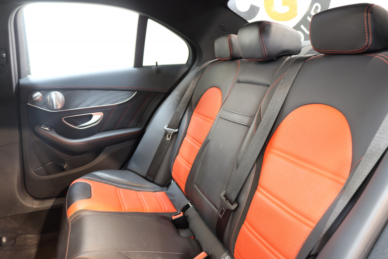 AMG Cクラス C63 ｴｸｽｸﾙｰｼﾌﾞ&ﾚｰﾀﾞｰｾｰﾌﾃｨPKG　1ｵｰﾅｰ ｷｰﾚｽｺﾞｰ 黒/赤本革 ﾍｯﾄﾞｱｯﾌﾟD HDDﾅﾋﾞTV BT音楽 ﾌﾞﾙﾒｽﾀｰ ﾊﾞｯｸｶﾒﾗ PTS LEDﾗｲﾄ 自動ﾄﾗﾝｸ ﾊﾝｽﾞﾌﾘｰA AMG専用装備&ﾁｭｰﾆﾝｸﾞﾀﾞｲﾅﾐｯｸS 7AT　2年保証