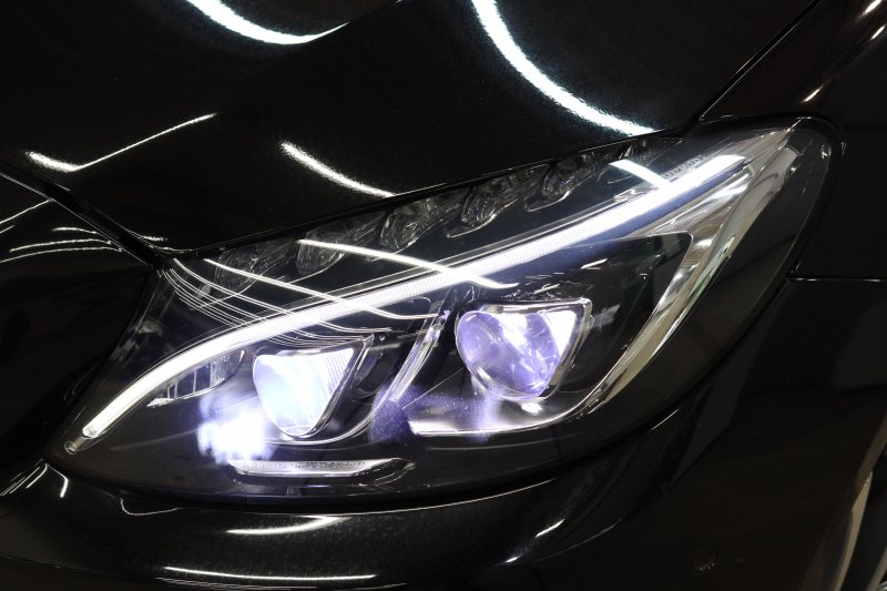 AMG Cクラス C63 ｴｸｽｸﾙｰｼﾌﾞ&ﾚｰﾀﾞｰｾｰﾌﾃｨPKG　1ｵｰﾅｰ ｷｰﾚｽｺﾞｰ 黒/赤本革 ﾍｯﾄﾞｱｯﾌﾟD HDDﾅﾋﾞTV BT音楽 ﾌﾞﾙﾒｽﾀｰ ﾊﾞｯｸｶﾒﾗ PTS LEDﾗｲﾄ 自動ﾄﾗﾝｸ ﾊﾝｽﾞﾌﾘｰA AMG専用装備&ﾁｭｰﾆﾝｸﾞﾀﾞｲﾅﾐｯｸS 7AT　2年保証