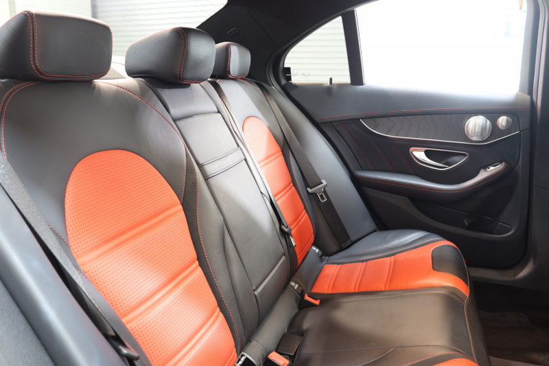 AMG Cクラス C63 ｴｸｽｸﾙｰｼﾌﾞ&ﾚｰﾀﾞｰｾｰﾌﾃｨPKG　1ｵｰﾅｰ ｷｰﾚｽｺﾞｰ 黒/赤本革 ﾍｯﾄﾞｱｯﾌﾟD HDDﾅﾋﾞTV BT音楽 ﾌﾞﾙﾒｽﾀｰ ﾊﾞｯｸｶﾒﾗ PTS LEDﾗｲﾄ 自動ﾄﾗﾝｸ ﾊﾝｽﾞﾌﾘｰA AMG専用装備&ﾁｭｰﾆﾝｸﾞﾀﾞｲﾅﾐｯｸS 7AT　2年保証