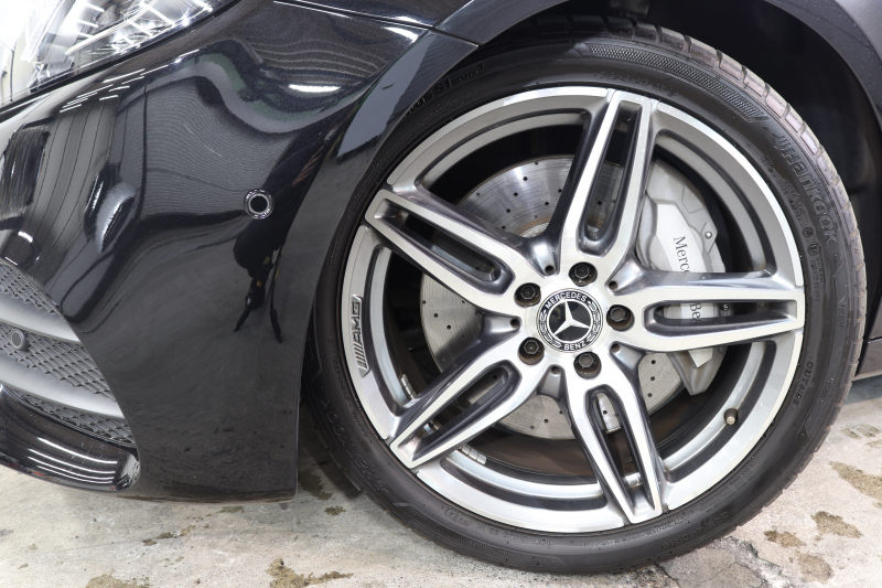 メルセデスベンツ Eクラス E300 AVG ｽﾎﾟｰﾂ ｴｸｽｸﾙｰｼﾌﾞ&ﾚｰﾀﾞｰｾｰﾌﾃｨPKG　中期 NEWｽﾃｱﾘﾝｸﾞ ｷｰﾚｽｺﾞｰ 黒本革 ﾊﾟﾉﾗﾏSR ﾍｯﾄﾞｱｯﾌﾟD HDDﾅﾋﾞTV ｽﾏﾎ連携 ﾌﾞﾙﾒｽﾀｰ 360ｶﾒﾗ PTS LEDﾗｲﾄ 自動ﾄﾗﾝｸ ﾊﾝｽﾞﾌﾘｰA AMGｴｱﾛ&19AW 9AT　2年保証