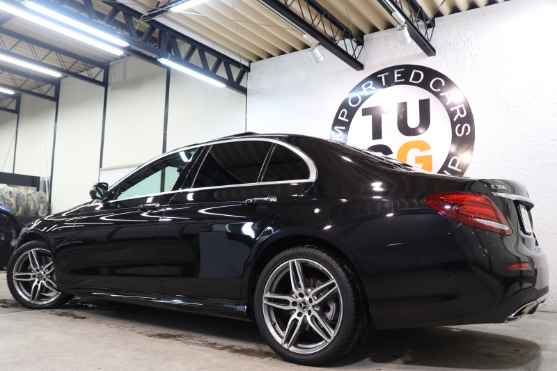 メルセデスベンツ Eクラス E300 AVG ｽﾎﾟｰﾂ ｴｸｽｸﾙｰｼﾌﾞ&ﾚｰﾀﾞｰｾｰﾌﾃｨPKG　中期 NEWｽﾃｱﾘﾝｸﾞ ｷｰﾚｽｺﾞｰ 黒本革 ﾊﾟﾉﾗﾏSR ﾍｯﾄﾞｱｯﾌﾟD HDDﾅﾋﾞTV ｽﾏﾎ連携 ﾌﾞﾙﾒｽﾀｰ 360ｶﾒﾗ PTS LEDﾗｲﾄ 自動ﾄﾗﾝｸ ﾊﾝｽﾞﾌﾘｰA AMGｴｱﾛ&19AW 9AT　2年保証