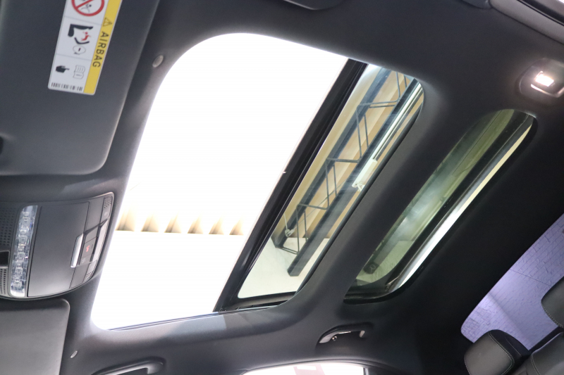 メルセデスベンツ Eクラス E300 AVG ｽﾎﾟｰﾂ ｴｸｽｸﾙｰｼﾌﾞ&ﾚｰﾀﾞｰｾｰﾌﾃｨPKG　中期 NEWｽﾃｱﾘﾝｸﾞ ｷｰﾚｽｺﾞｰ 黒本革 ﾊﾟﾉﾗﾏSR ﾍｯﾄﾞｱｯﾌﾟD HDDﾅﾋﾞTV ｽﾏﾎ連携 ﾌﾞﾙﾒｽﾀｰ 360ｶﾒﾗ PTS LEDﾗｲﾄ 自動ﾄﾗﾝｸ ﾊﾝｽﾞﾌﾘｰA AMGｴｱﾛ&19AW 9AT　2年保証