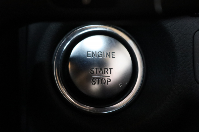 メルセデスベンツ Eクラス E250ｸｰﾍﾟ AMGｽﾎﾟｰﾂ&ﾚｰﾀﾞｰｾｰﾌﾃｨPKG　後期 1ｵｰﾅｰ ｷｰﾚｽｺﾞｰ 黒本革 HDDﾅﾋﾞTV BT音楽 ﾊﾞｯｸｶﾒﾗ PTS LEDﾗｲﾄ AMGｴｱﾛ&18AW 7AT　2年保証