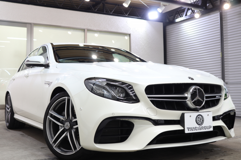 AMG Eクラス E63 4MATIC+ ﾚｰﾀﾞｰｾｰﾌﾃｨPKG　ｷｰﾚｽｺﾞｰ 黒本革 ﾍｯﾄﾞｱｯﾌﾟD HDDﾅﾋﾞTV ｽﾏﾎ連携 ﾌﾞﾙﾒｽﾀｰ 360ｶﾒﾗ PTS LEDﾗｲﾄ 自動ﾄﾗﾝｸ ﾊﾝｽﾞﾌﾘｰA AMG専用装備&ﾁｭｰﾆﾝｸﾞﾀﾞｲﾅﾐｯｸS 9AT　2年保証