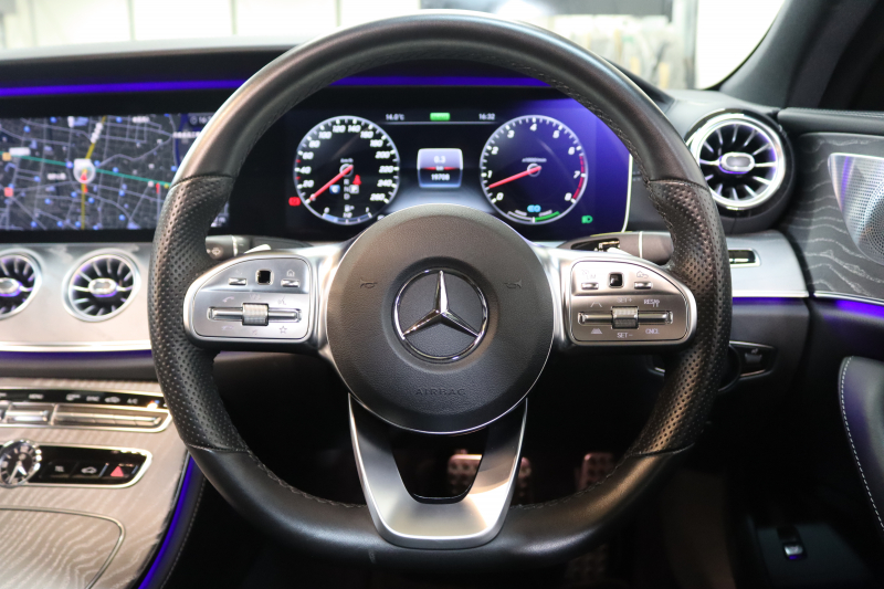 メルセデスベンツ CLS CLS450 4MATIC ｽﾎﾟｰﾂ ｴｸｽｸﾙｰｼﾌﾞ&ﾚｰﾀﾞｰｾｰﾌﾃｨPKG　ISG搭載 1ｵｰﾅｰ ｷｰﾚｽｺﾞｰ 黒本革 ﾍﾞﾝﾁﾚｰﾀｰ ｻﾝﾙｰﾌ ﾍｯﾄﾞｱｯﾌﾟD HDDﾅﾋﾞTV ｽﾏﾎ連携 ﾌﾞﾙﾒｽﾀｰ 360ｶﾒﾗ PTS LEDﾗｲﾄ 自動ﾄﾗﾝｸ ﾊﾝｽﾞﾌﾘｰA AMGｴｱﾛ&19AW ｴｱｻｽ 9AT　2年保証