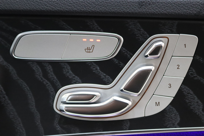 メルセデスベンツ Cクラス C200 AVG AMGﾗｲﾝ ﾚｰﾀﾞｰｾｰﾌﾃｨPKG　ﾚｰﾀﾞｰｾｰﾌﾃｨPKG　BSG搭載 後期 ｷｰﾚｽｺﾞｰ 黒革 HDDﾅﾋﾞTV ｽﾏﾎ連携 ﾊﾞｯｸｶﾒﾗ PTS LEDﾗｲﾄ AMGｴｱﾛ&18AW ﾀﾞｲﾅﾐｯｸS ｴｱｻｽ 9AT　2年保証