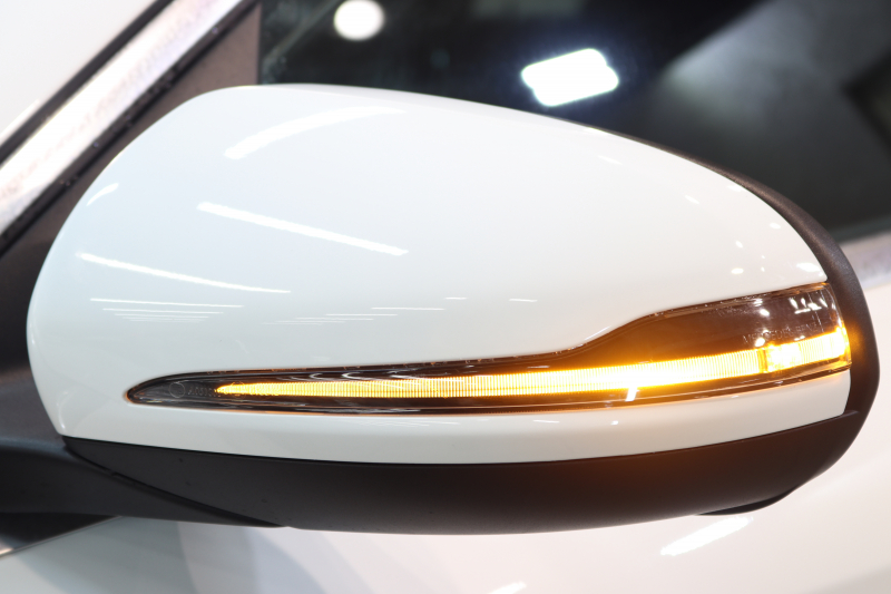 メルセデスベンツ Cクラス C200 AVG AMGﾗｲﾝ ﾚｰﾀﾞｰｾｰﾌﾃｨPKG　ﾚｰﾀﾞｰｾｰﾌﾃｨPKG　BSG搭載 後期 ｷｰﾚｽｺﾞｰ 黒革 HDDﾅﾋﾞTV ｽﾏﾎ連携 ﾊﾞｯｸｶﾒﾗ PTS LEDﾗｲﾄ AMGｴｱﾛ&18AW ﾀﾞｲﾅﾐｯｸS ｴｱｻｽ 9AT　2年保証