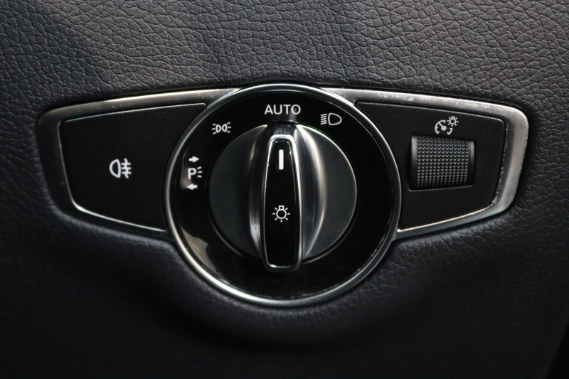 メルセデスベンツ Eクラス E200ｸｰﾍﾟ ｽﾎﾟｰﾂ ﾚｻﾞｰ&ﾚｰﾀﾞｰｾｰﾌﾃｨPKG　中期 ｷｰﾚｽｺﾞｰ 黒本革 ﾊﾟﾉﾗﾏSR ﾍｯﾄﾞｱｯﾌﾟD HDDﾅﾋﾞTV ｽﾏﾎ連携 ﾌﾞﾙﾒｽﾀｰ 360ｶﾒﾗ PTS LEDﾗｲﾄ AMGｴｱﾛ&19AW ﾀﾞｲﾅﾐｯｸｾﾚｸﾄ 9AT　2年保証