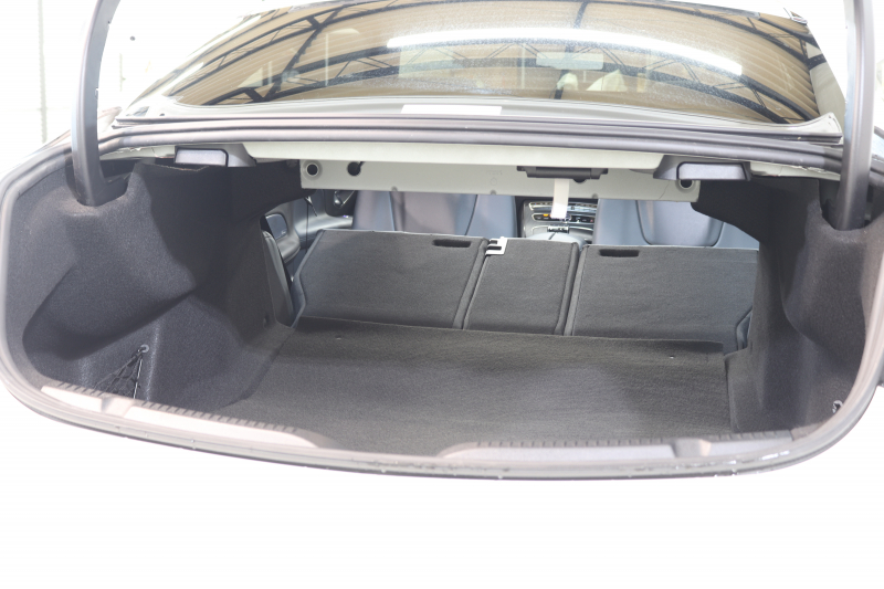 メルセデスベンツ Eクラス E200ｸｰﾍﾟ ｽﾎﾟｰﾂ ﾚｻﾞｰ&ﾚｰﾀﾞｰｾｰﾌﾃｨPKG　中期 ｷｰﾚｽｺﾞｰ 黒本革 ﾊﾟﾉﾗﾏSR ﾍｯﾄﾞｱｯﾌﾟD HDDﾅﾋﾞTV ｽﾏﾎ連携 ﾌﾞﾙﾒｽﾀｰ 360ｶﾒﾗ PTS LEDﾗｲﾄ AMGｴｱﾛ&19AW ﾀﾞｲﾅﾐｯｸｾﾚｸﾄ 9AT　2年保証