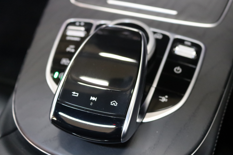 メルセデスベンツ Eクラス E200ｸｰﾍﾟ ｽﾎﾟｰﾂ ﾚｻﾞｰ&ﾚｰﾀﾞｰｾｰﾌﾃｨPKG　中期 ｷｰﾚｽｺﾞｰ 黒本革 ﾊﾟﾉﾗﾏSR ﾍｯﾄﾞｱｯﾌﾟD HDDﾅﾋﾞTV ｽﾏﾎ連携 ﾌﾞﾙﾒｽﾀｰ 360ｶﾒﾗ PTS LEDﾗｲﾄ AMGｴｱﾛ&19AW ﾀﾞｲﾅﾐｯｸｾﾚｸﾄ 9AT　2年保証