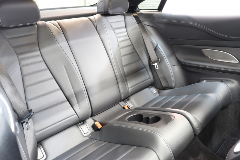 メルセデスベンツ Eクラス E300ｸｰﾍﾟ ｽﾎﾟｰﾂ ｴｸｽｸﾙｰｼﾌﾞ&ﾚｰﾀﾞｰｾｰﾌﾃｨPKG　後期 ｷｰﾚｽｺﾞｰ 黒本革 ﾍﾞﾝﾁﾚｰﾀｰ ﾊﾟﾉﾗﾏSR ﾍｯﾄﾞｱｯﾌﾟD MBUXﾅﾋﾞTV ｽﾏﾎ連携 ﾌﾞﾙﾒｽﾀｰ 360ｶﾒﾗ PTS LEDﾗｲﾄ AMGｴｱﾛ&19AW ｴｱｻｽ ﾊﾟﾅﾒﾘｶｰﾅｸﾞﾘﾙ 9AT　2年保証