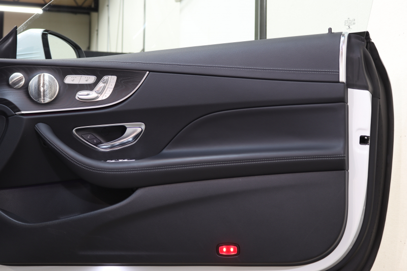 メルセデスベンツ Eクラス E300ｸｰﾍﾟ ｽﾎﾟｰﾂ ｴｸｽｸﾙｰｼﾌﾞ&ﾚｰﾀﾞｰｾｰﾌﾃｨPKG　後期 ｷｰﾚｽｺﾞｰ 黒本革 ﾍﾞﾝﾁﾚｰﾀｰ ﾊﾟﾉﾗﾏSR ﾍｯﾄﾞｱｯﾌﾟD MBUXﾅﾋﾞTV ｽﾏﾎ連携 ﾌﾞﾙﾒｽﾀｰ 360ｶﾒﾗ PTS LEDﾗｲﾄ AMGｴｱﾛ&19AW ｴｱｻｽ ﾊﾟﾅﾒﾘｶｰﾅｸﾞﾘﾙ 9AT　2年保証