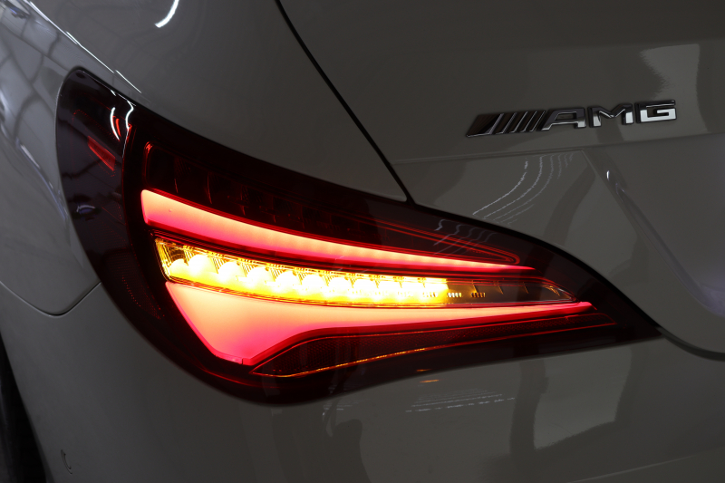 AMG CLAクラス CLA45 4MATIC ｼｭｰﾃｨﾝｸﾞﾌﾞﾚｰｸ ﾚｰﾀﾞｰｾｰﾌﾃｨPKG　後期 ｷｰﾚｽｺﾞｰ 黒本革 ﾊﾟﾉﾗﾏSR HDDﾅﾋﾞTV&ｷｬﾝｾﾗｰ ｽﾏﾎ連携 ﾊﾞｯｸｶﾒﾗ PTS LEDﾗｲﾄ 自動Rｹﾞｰﾄ ﾊﾝｽﾞﾌﾘｰA AMG専用装備&ﾁｭｰﾆﾝｸﾞ ﾊﾟﾅﾒﾘｶｰﾅｸﾞﾘﾙ 7AT　2年保証