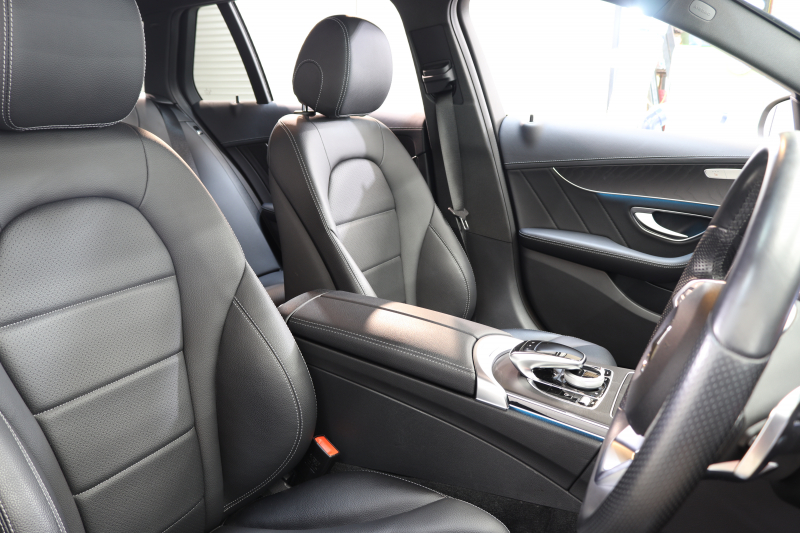 メルセデスベンツ Cクラス C200ｽﾃｰｼｮﾝﾜｺﾞﾝ ｽﾎﾟｰﾂ ﾚｰﾀﾞｰｾｰﾌﾃｨPKG　中期 1ｵｰﾅｰ ｷｰﾚｽｺﾞｰ 黒革 HDDﾅﾋﾞTV BT音楽 ﾊﾞｯｸｶﾒﾗ PTS LEDﾗｲﾄ 自動Rｹﾞｰﾄ AMGｴｱﾛ&18AW ﾀﾞｲﾅﾐｯｸS ｴｱｻｽ 9AT　2年保証