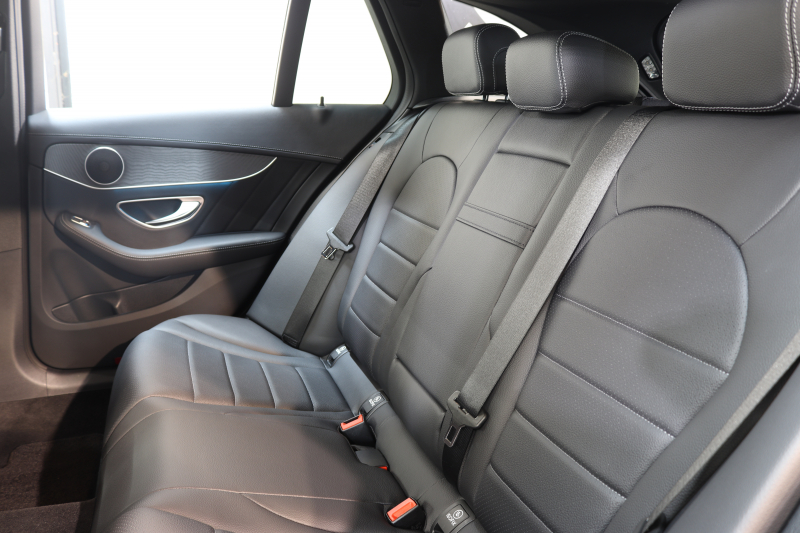 メルセデスベンツ Cクラス C200ｽﾃｰｼｮﾝﾜｺﾞﾝ ｽﾎﾟｰﾂ ﾚｰﾀﾞｰｾｰﾌﾃｨPKG　中期 1ｵｰﾅｰ ｷｰﾚｽｺﾞｰ 黒革 HDDﾅﾋﾞTV BT音楽 ﾊﾞｯｸｶﾒﾗ PTS LEDﾗｲﾄ 自動Rｹﾞｰﾄ AMGｴｱﾛ&18AW ﾀﾞｲﾅﾐｯｸS ｴｱｻｽ 9AT　2年保証