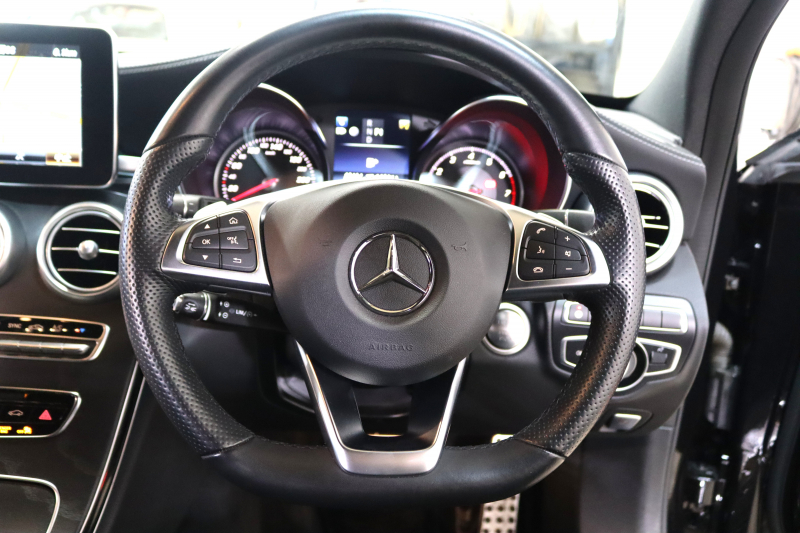 メルセデスベンツ Cクラス C200ｽﾃｰｼｮﾝﾜｺﾞﾝ ｽﾎﾟｰﾂ ﾚｰﾀﾞｰｾｰﾌﾃｨPKG　中期 1ｵｰﾅｰ ｷｰﾚｽｺﾞｰ 黒革 HDDﾅﾋﾞTV BT音楽 ﾊﾞｯｸｶﾒﾗ PTS LEDﾗｲﾄ 自動Rｹﾞｰﾄ AMGｴｱﾛ&18AW ﾀﾞｲﾅﾐｯｸS ｴｱｻｽ 9AT　2年保証