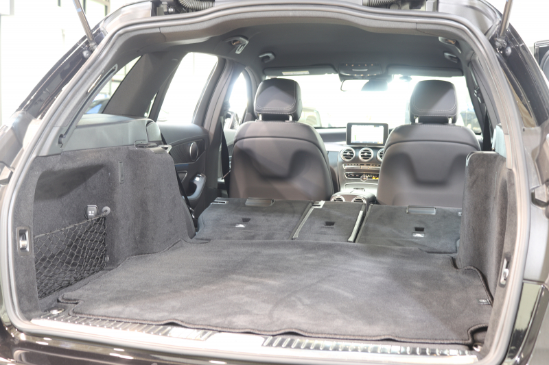 メルセデスベンツ Cクラス C200ｽﾃｰｼｮﾝﾜｺﾞﾝ ｽﾎﾟｰﾂ ﾚｰﾀﾞｰｾｰﾌﾃｨPKG　中期 1ｵｰﾅｰ ｷｰﾚｽｺﾞｰ 黒革 HDDﾅﾋﾞTV BT音楽 ﾊﾞｯｸｶﾒﾗ PTS LEDﾗｲﾄ 自動Rｹﾞｰﾄ AMGｴｱﾛ&18AW ﾀﾞｲﾅﾐｯｸS ｴｱｻｽ 9AT　2年保証