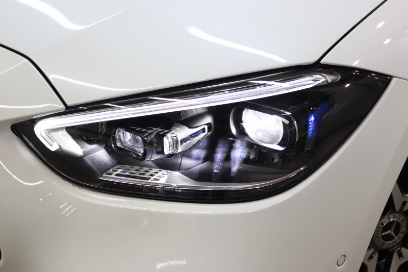 メルセデスベンツ Cクラス C220d ｽﾃｰｼｮﾝﾜｺﾞﾝ AVG AMGﾗｲﾝ ﾚｻﾞｰｴｸｽｸﾙｰｼﾌﾞ&ﾚｰﾀﾞｰｾｰﾌﾃｨPKG　ISG搭載 1ｵｰﾅｰ ｷｰﾚｽｺﾞｰ 黒本革 ﾊﾟﾉﾗﾏSR ﾍｯﾄﾞｱｯﾌﾟD MBUXﾅﾋﾞTV&ARﾅﾋﾞ ｽﾏﾎ連携 360ｶﾒﾗ PTS LEDﾗｲﾄ 自動Rｹﾞｰﾄ AMGｴｱﾛ&18AW 9AT　新車保証継承可