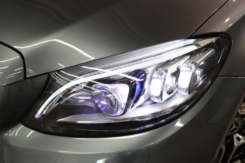 メルセデスベンツ Cクラス C200 AVG AMGﾗｲﾝ ﾚｰﾀﾞｰｾｰﾌﾃｨPKG　BSG搭載 後期 ｷｰﾚｽｺﾞｰ 黒革 HDDﾅﾋﾞTV ｽﾏﾎ連携 ﾊﾞｯｸｶﾒﾗ PTS LEDﾗｲﾄ AMGｴｱﾛ&18AW ﾀﾞｲﾅﾐｯｸS ｴｱｻｽ 9AT 希少色ｾﾚﾅｲﾄｸﾞﾚｰ　2年保証