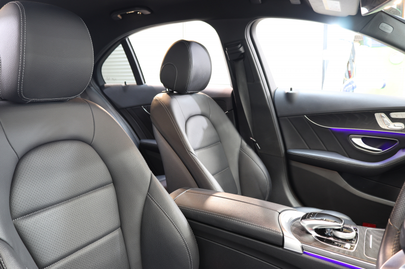 メルセデスベンツ Cクラス C200 AVG AMGﾗｲﾝ ﾚｰﾀﾞｰｾｰﾌﾃｨPKG　BSG搭載 後期 ｷｰﾚｽｺﾞｰ 黒革 HDDﾅﾋﾞTV ｽﾏﾎ連携 ﾊﾞｯｸｶﾒﾗ PTS LEDﾗｲﾄ AMGｴｱﾛ&18AW ﾀﾞｲﾅﾐｯｸS ｴｱｻｽ 9AT 希少色ｾﾚﾅｲﾄｸﾞﾚｰ　2年保証