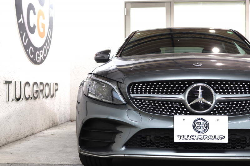 メルセデスベンツ Cクラス C200 AVG AMGﾗｲﾝ ﾚｰﾀﾞｰｾｰﾌﾃｨPKG　BSG搭載 後期 ｷｰﾚｽｺﾞｰ 黒革 HDDﾅﾋﾞTV ｽﾏﾎ連携 ﾊﾞｯｸｶﾒﾗ PTS LEDﾗｲﾄ AMGｴｱﾛ&18AW ﾀﾞｲﾅﾐｯｸS ｴｱｻｽ 9AT 希少色ｾﾚﾅｲﾄｸﾞﾚｰ　2年保証