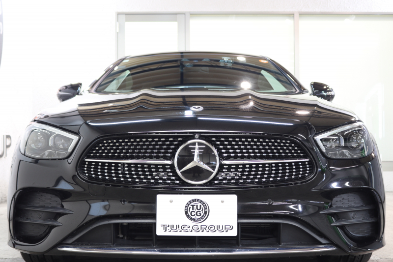 メルセデスベンツ Eクラス E200ｸｰﾍﾟ ｽﾎﾟｰﾂ ﾚｰﾀﾞｰｾｰﾌﾃｨPKG　後期 BSG搭載 1ｵｰﾅｰ MEｺﾈｸﾄ ｷｰﾚｽｺﾞｰ 黒/赤本革 ﾊﾟﾉﾗﾏSR ﾍｯﾄﾞｱｯﾌﾟD MBUX/ARﾅﾋﾞTV ｽﾏﾎ連携 ﾌﾞﾙﾒｽﾀｰ 360ｶﾒﾗ PTS LEDﾗｲﾄ AMGｴｱﾛ&19AW 9AT　2年保証